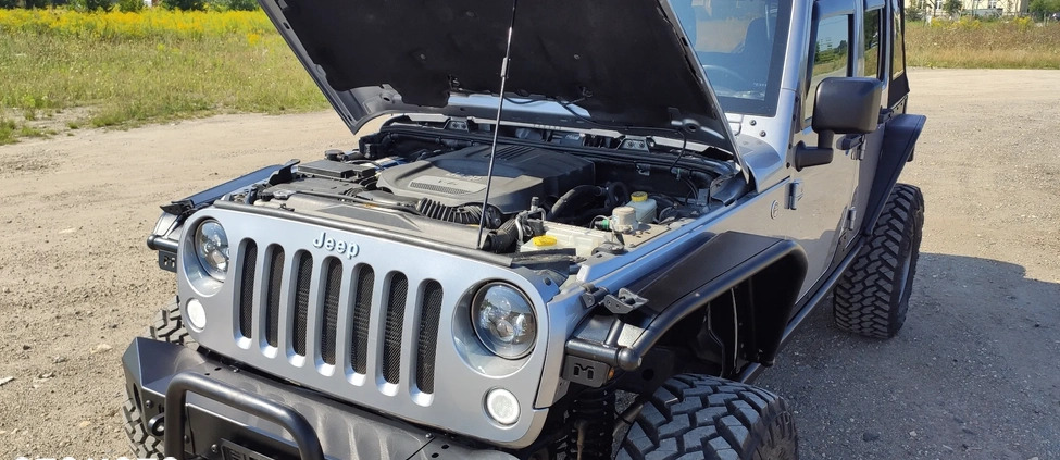 Jeep Wrangler cena 129998 przebieg: 113044, rok produkcji 2015 z Częstochowa małe 781